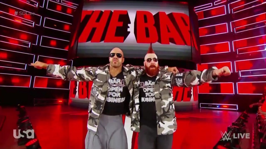 WWE_SmackDown_2018_05_08_720p_WEB_h264-HEEL_mp41302.jpg