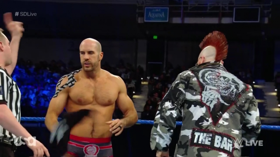 WWE_SmackDown_2018_05_08_720p_WEB_h264-HEEL_mp41356.jpg