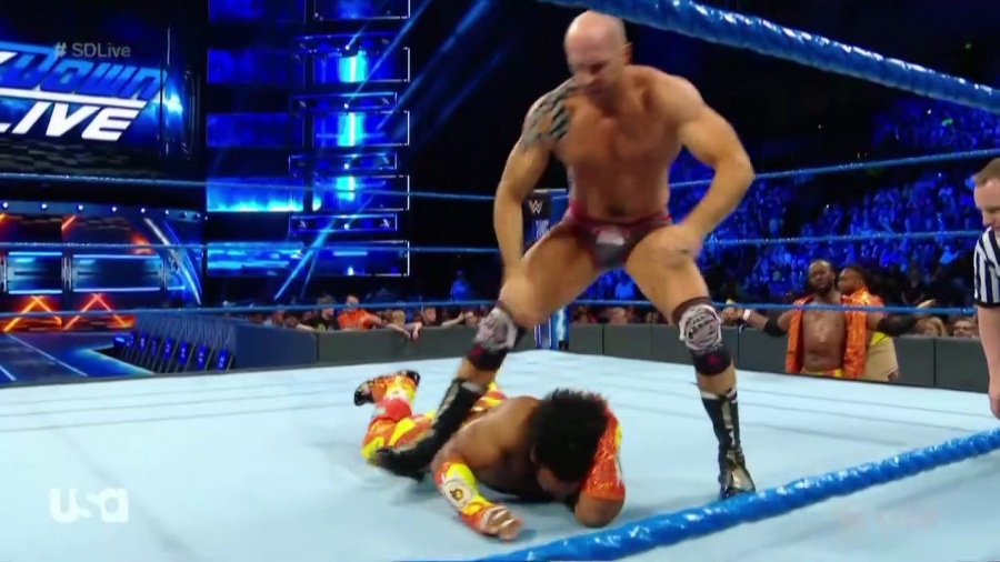 WWE_SmackDown_2018_05_08_720p_WEB_h264-HEEL_mp41370.jpg
