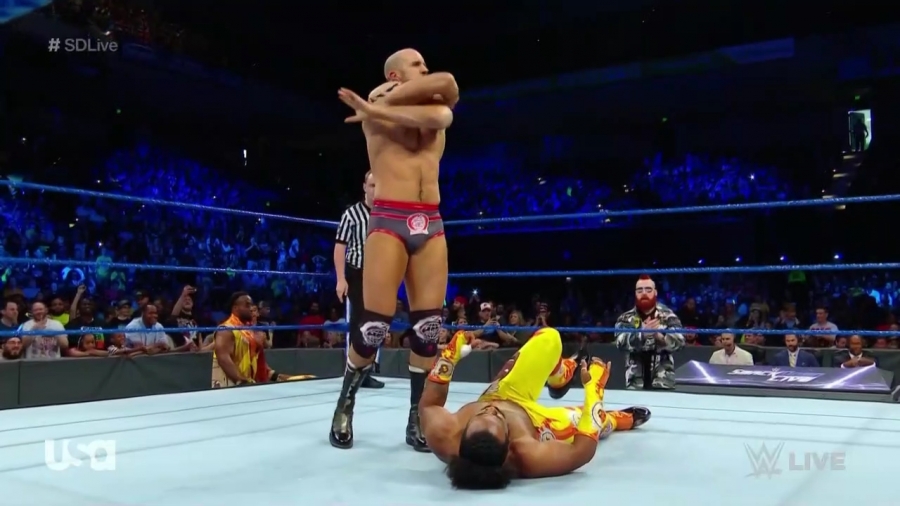 WWE_SmackDown_2018_05_08_720p_WEB_h264-HEEL_mp41404.jpg