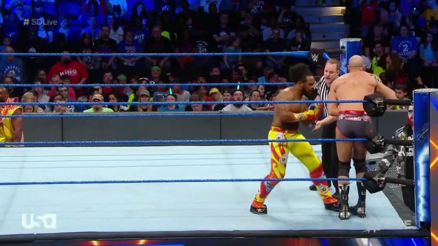 WWE_SmackDown_2018_05_08_720p_WEB_h264-HEEL_mp41431.jpg