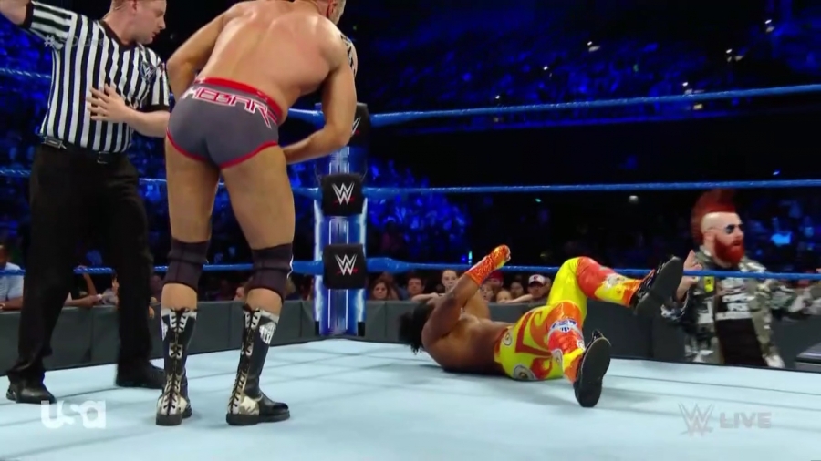 WWE_SmackDown_2018_05_08_720p_WEB_h264-HEEL_mp41452.jpg