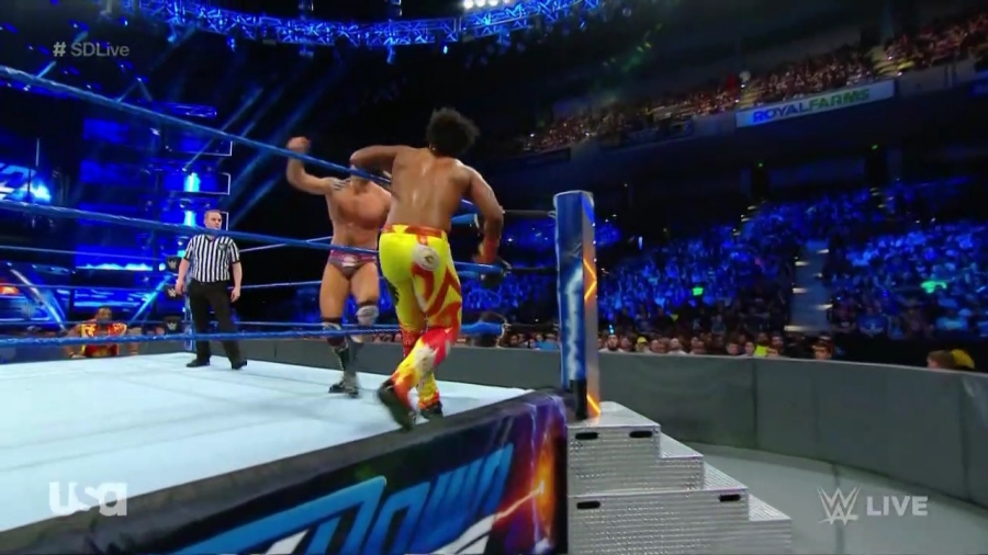 WWE_SmackDown_2018_05_08_720p_WEB_h264-HEEL_mp41610.jpg