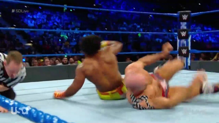 WWE_SmackDown_2018_05_08_720p_WEB_h264-HEEL_mp41623.jpg