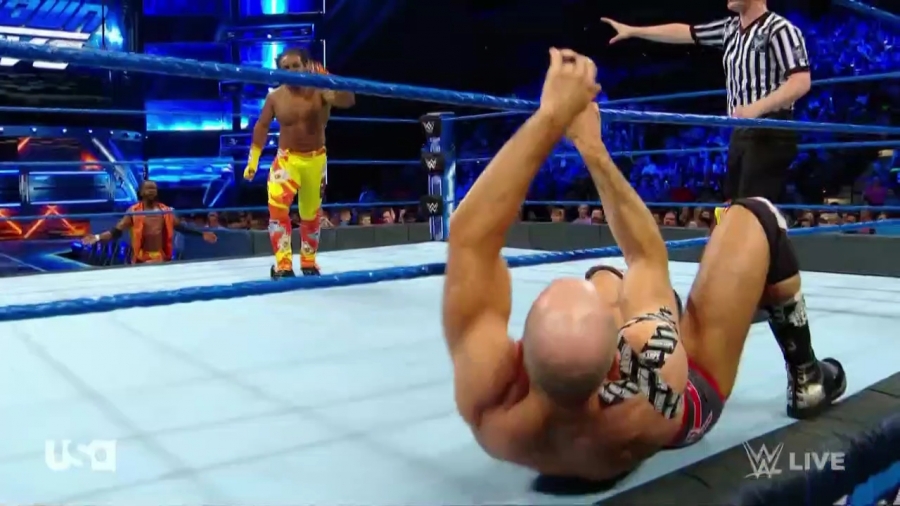 WWE_SmackDown_2018_05_08_720p_WEB_h264-HEEL_mp41641.jpg