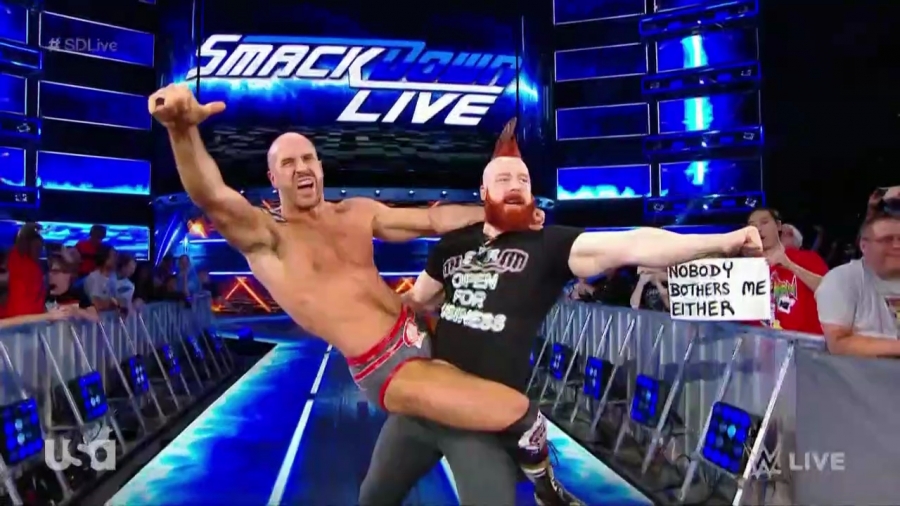 WWE_SmackDown_2018_05_08_720p_WEB_h264-HEEL_mp41764.jpg
