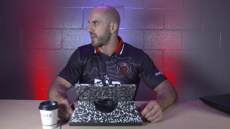 ROYAL_RECRUITS_ALL_OVER_THE_FIELD__-_Clash_with_Cesaro_mp40079.jpg