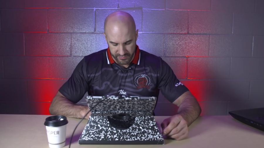 ROYAL_RECRUITS_ALL_OVER_THE_FIELD__-_Clash_with_Cesaro_mp40082.jpg