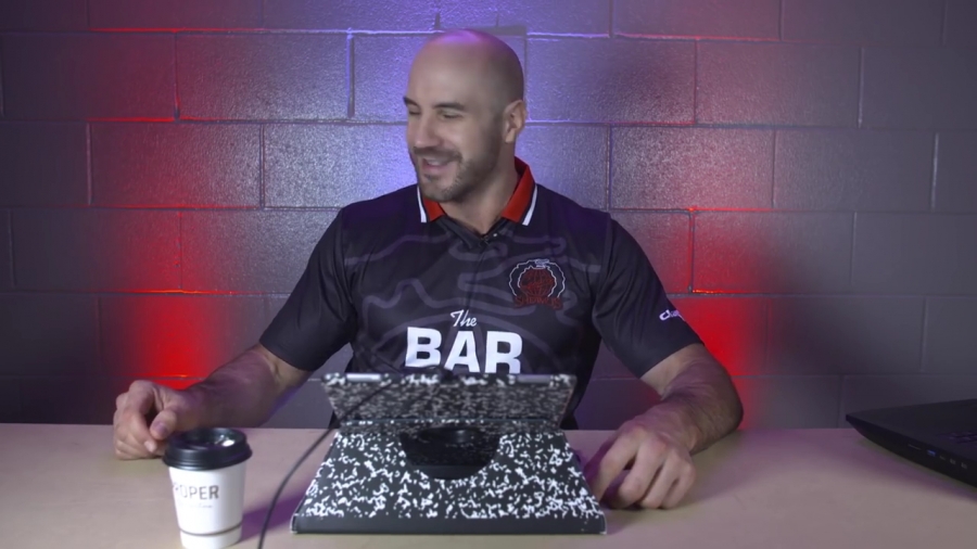 ROYAL_RECRUITS_ALL_OVER_THE_FIELD__-_Clash_with_Cesaro_mp40112.jpg