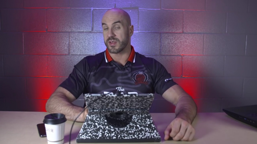 ROYAL_RECRUITS_ALL_OVER_THE_FIELD__-_Clash_with_Cesaro_mp40322.jpg