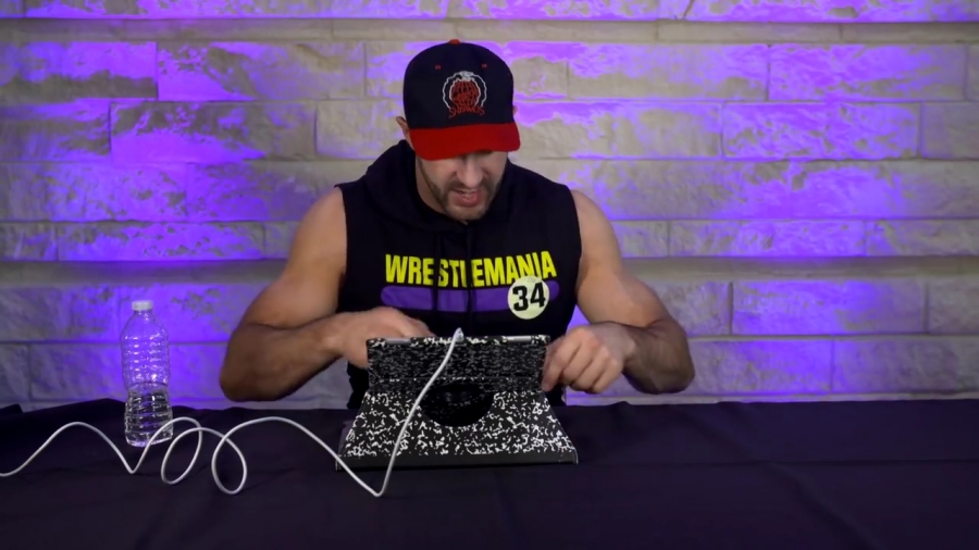 THE_ROAD_TO_5000_TROPHIES__-_Clash_With_Cesaro_mp40049.jpg