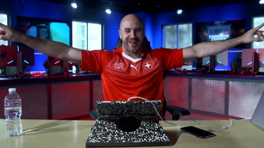 CESARO_OVERPOWERS_THE_EVIL_WITHIN_THE_RING__28At_Grizz_Gaming___29_-_Clash_With_Ce_mp40281.jpg
