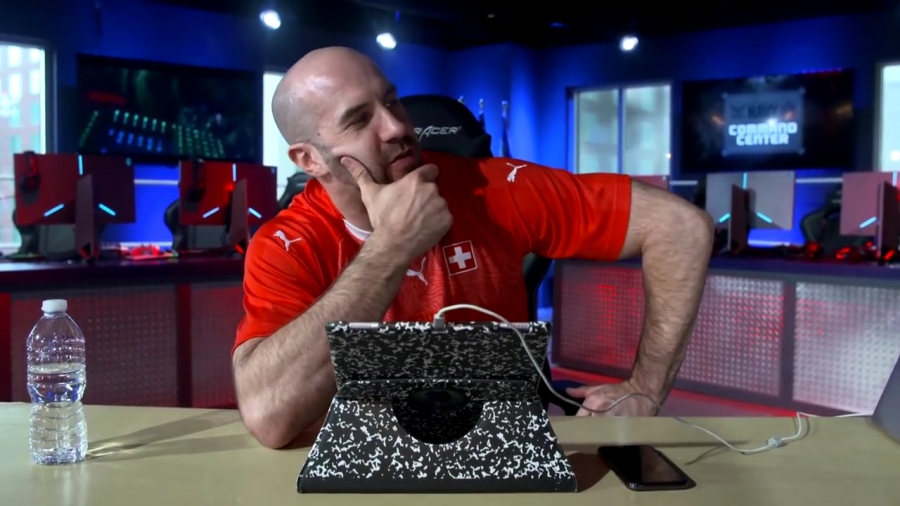 CESARO_OVERPOWERS_THE_EVIL_WITHIN_THE_RING__28At_Grizz_Gaming___29_-_Clash_With_Ce_mp40526.jpg