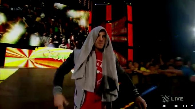Cesaro_RAW_9_21_15_mp4_20150922_194114_435.jpg