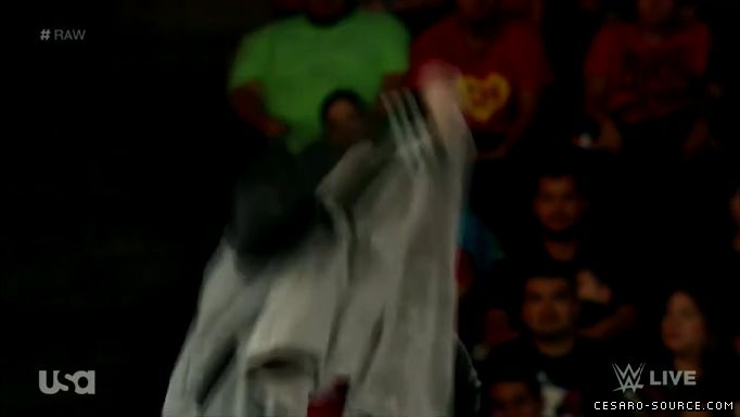 Cesaro_RAW_9_21_15_mp4_20150922_194158_101.jpg