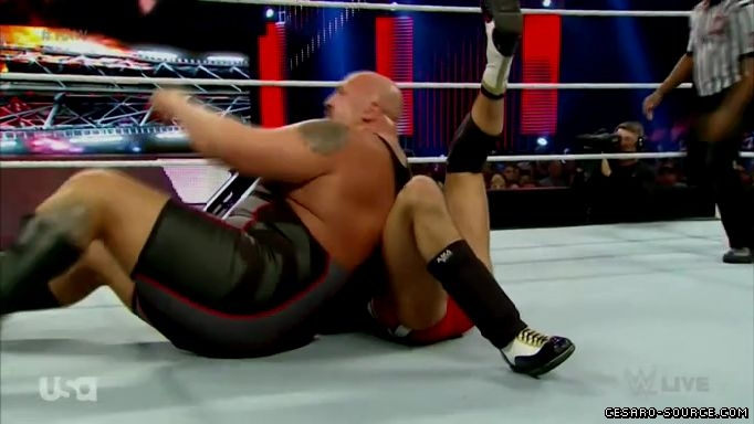 Cesaro_RAW_9_21_15_mp4_20150922_194446_474.jpg