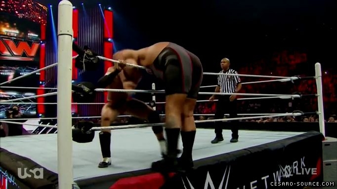 Cesaro_RAW_9_21_15_mp4_20150922_194719_031.jpg