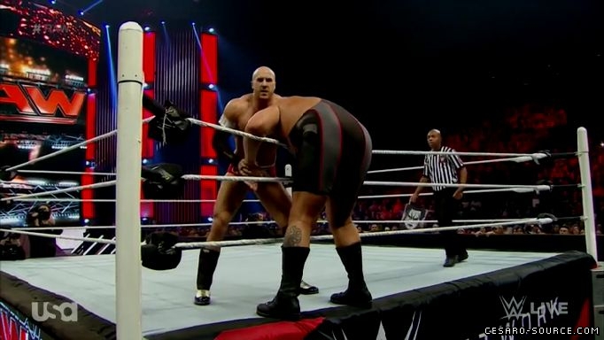 Cesaro_RAW_9_21_15_mp4_20150922_194729_320.jpg