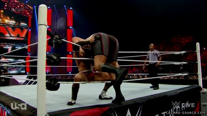 Cesaro_RAW_9_21_15_mp4_20150922_194733_883.jpg