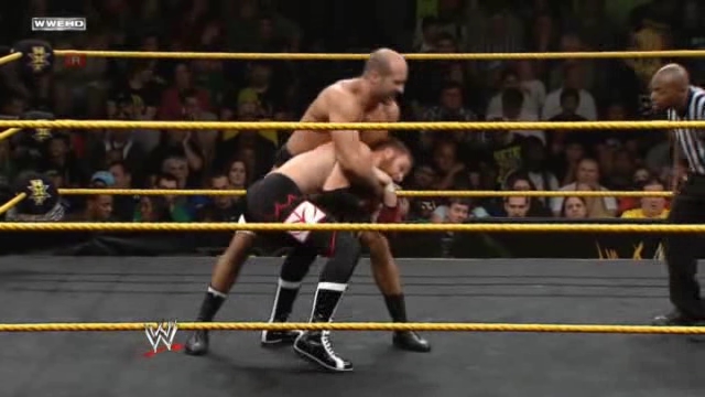 WWE_NXT_2013_05_23_HDTV_XviD-Ebi_avi0915.jpg