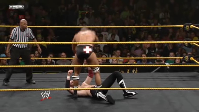 WWE_NXT_2013_05_23_HDTV_XviD-Ebi_avi1026.jpg