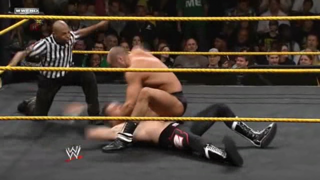 WWE_NXT_2013_05_23_HDTV_XviD-Ebi_avi1061.jpg