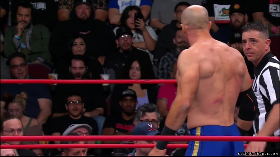 2023_03_31_ROH_Supercard_of_Honor_2023_HDTV_720p_mp40686.jpg