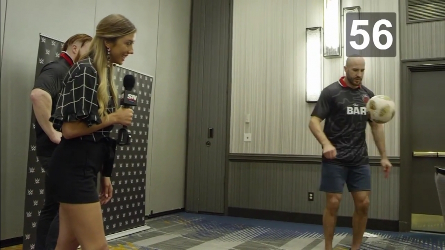 22The_Keep-Ups_Challenge_Caroline_Szwed_vs__The_Bar2122_mp40092.jpg