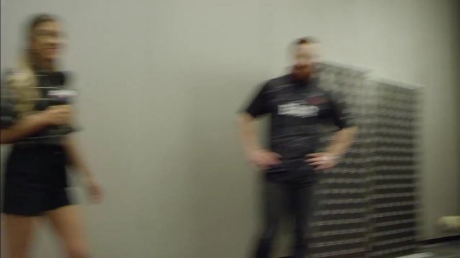 22The_Keep-Ups_Challenge_Caroline_Szwed_vs__The_Bar2122_mp40097.jpg