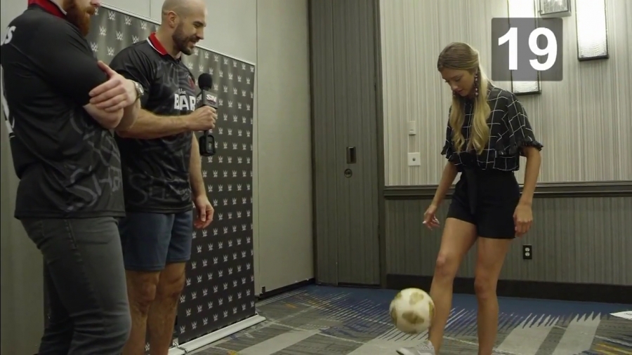 22The_Keep-Ups_Challenge_Caroline_Szwed_vs__The_Bar2122_mp40109.jpg