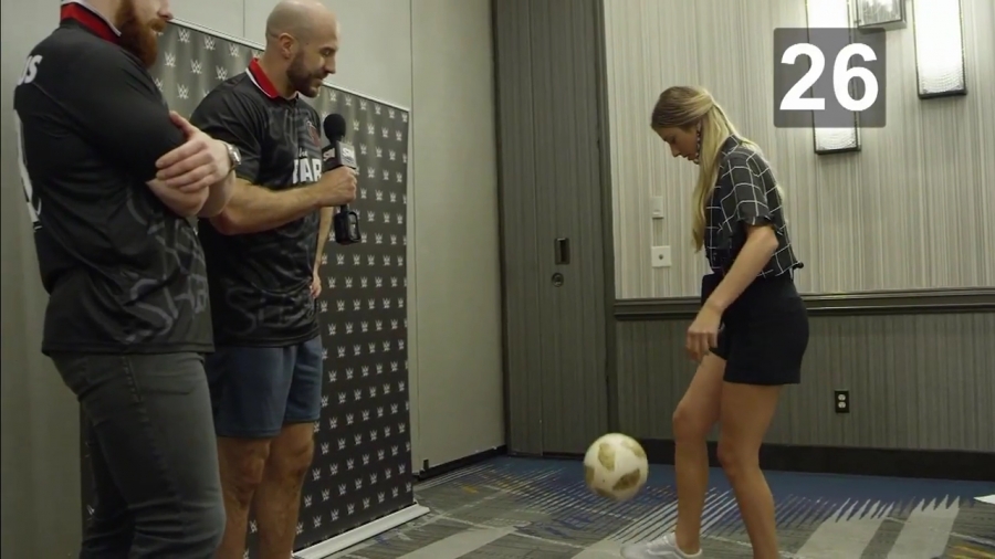 22The_Keep-Ups_Challenge_Caroline_Szwed_vs__The_Bar2122_mp40112.jpg