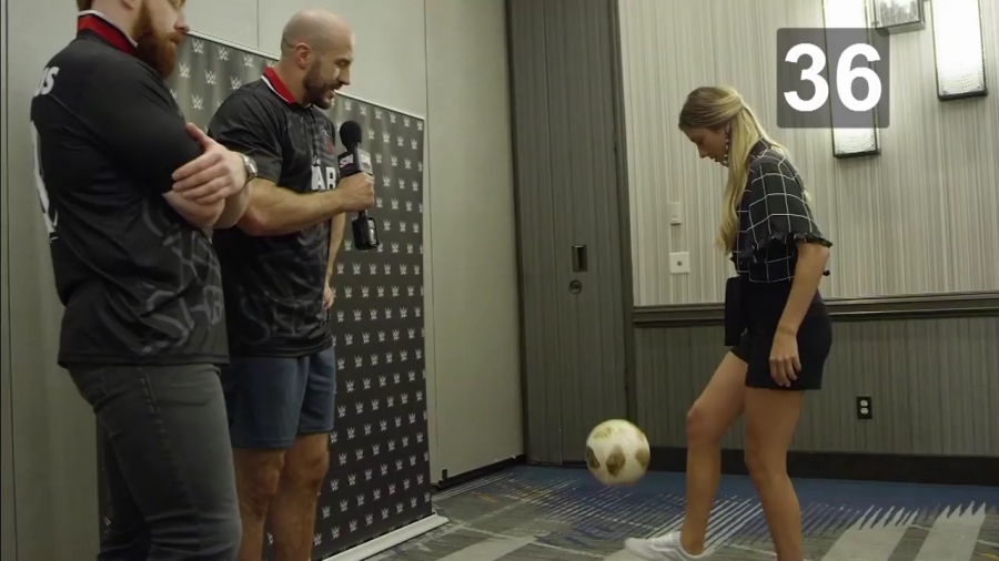 22The_Keep-Ups_Challenge_Caroline_Szwed_vs__The_Bar2122_mp40116.jpg