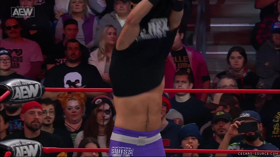 AEW_Collision_2023_12_02_1080p_WEB_h264-HEEL_mp40234.jpg