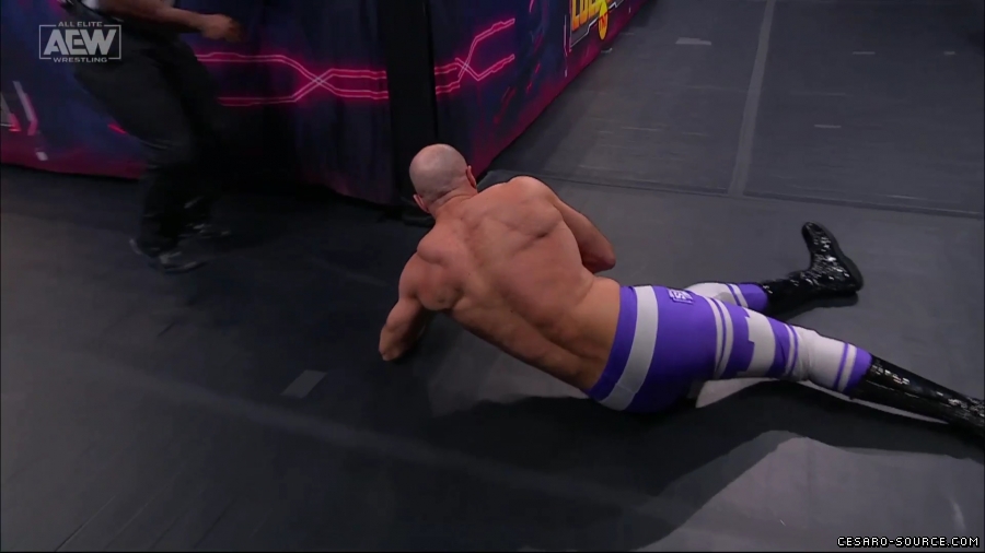 AEW_Collision_2023_12_02_1080p_WEB_h264-HEEL_mp40461.jpg