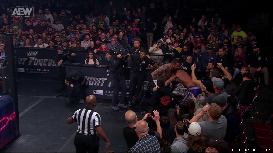 AEW_Collision_2023_12_02_1080p_WEB_h264-HEEL_mp40511.jpg