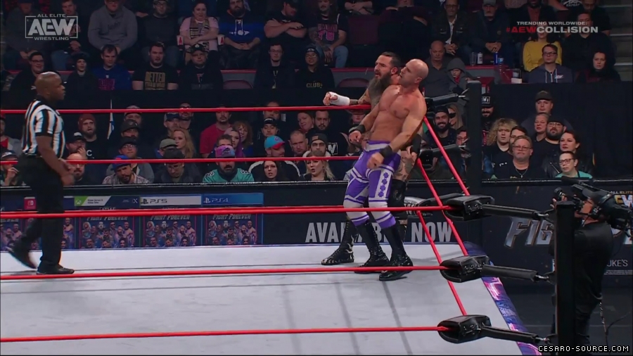 AEW_Collision_2023_12_02_1080p_WEB_h264-HEEL_mp40741.jpg