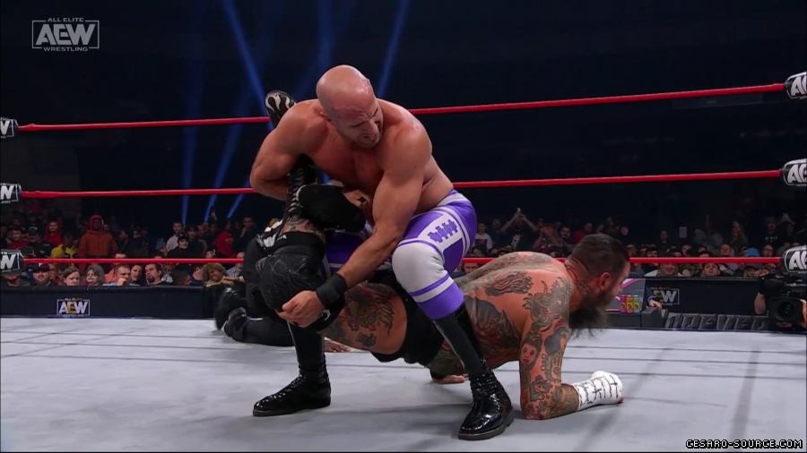 AEW_Collision_2023_12_02_1080p_WEB_h264-HEEL_mp40877.jpg