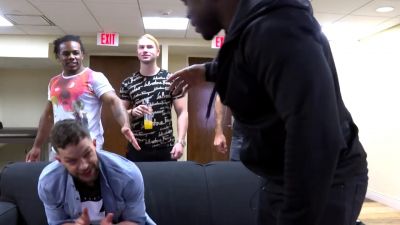 APOLLO_CREWS_vs__FINN_BALOR_-_FIFA_18_Superstar_Tournament_Semifinals_-_Gamer_G_mp40548.jpg