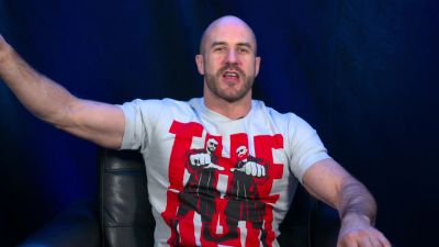 Are_Cesaro27s_NEW_CLAN_members_a_curse_21_-_Clash_With_Cesaro_mp40526.jpg