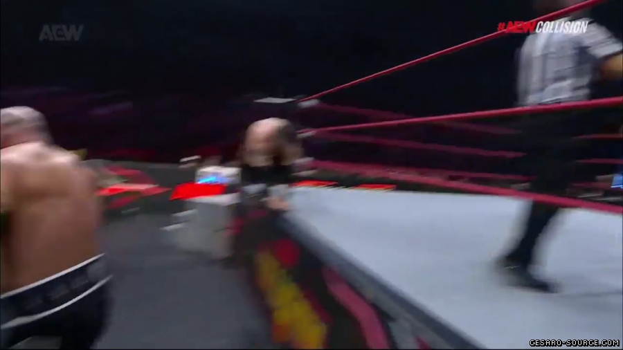 BCC_Collision_mp40328~1.jpg