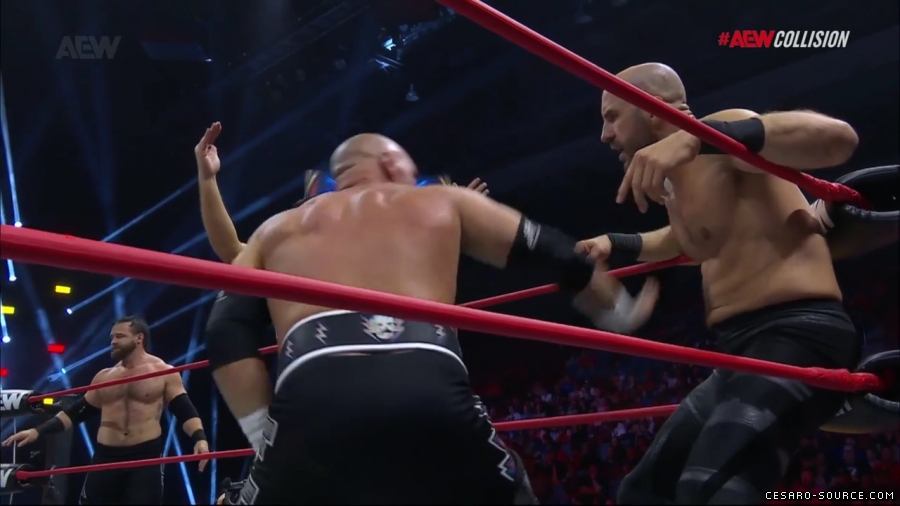 BCC_Collision_mp40361~2.jpg