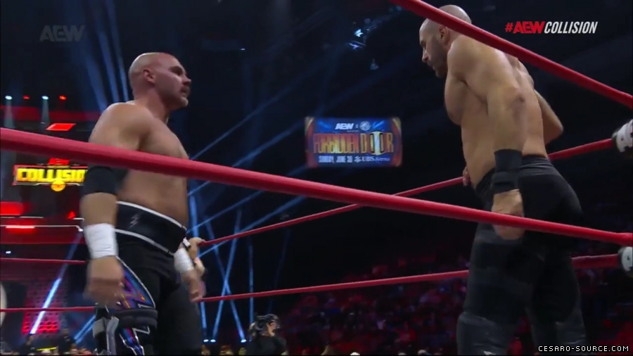 BCC_Collision_mp40363~2.jpg