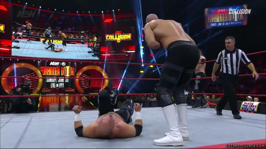 BCC_Collision_mp40387~2.jpg