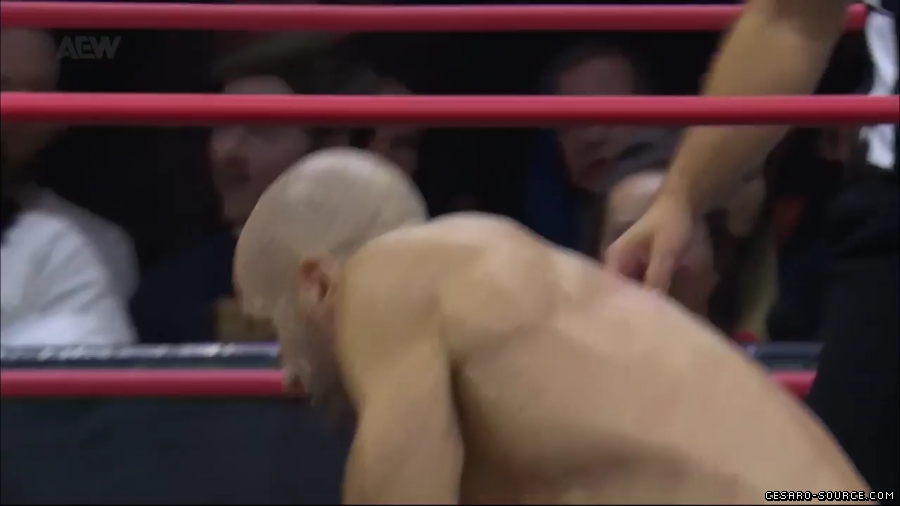 BCC_Collision_mp40592~0.jpg