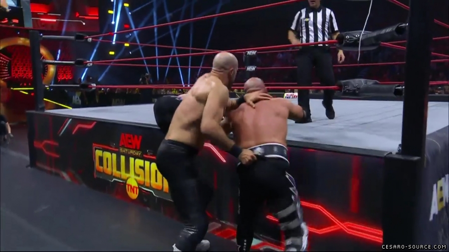 BCC_Collision_mp40630~0.jpg