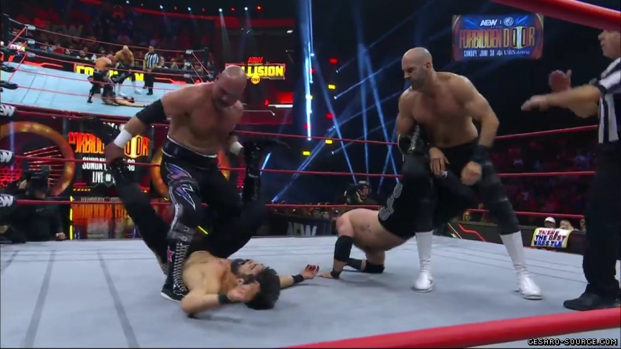BCC_Collision_mp40656~0.jpg