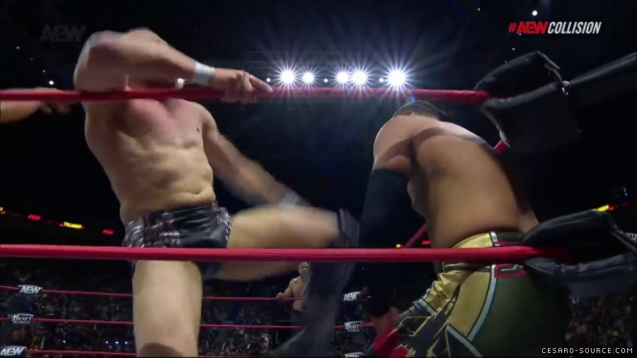 BCC_Collision_mp40676~0.jpg