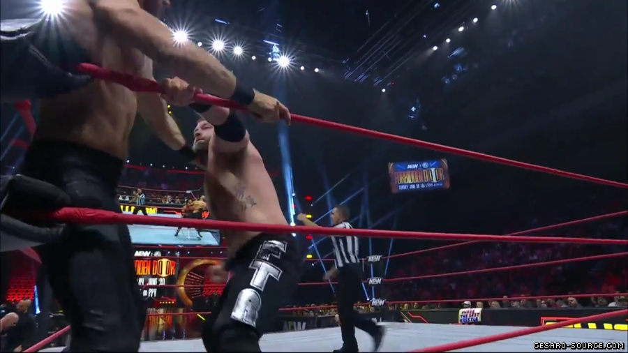 BCC_Collision_mp40716~1.jpg