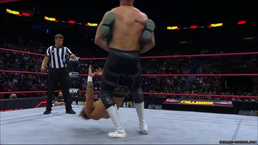 BCC_Collision_mp40796~0.jpg