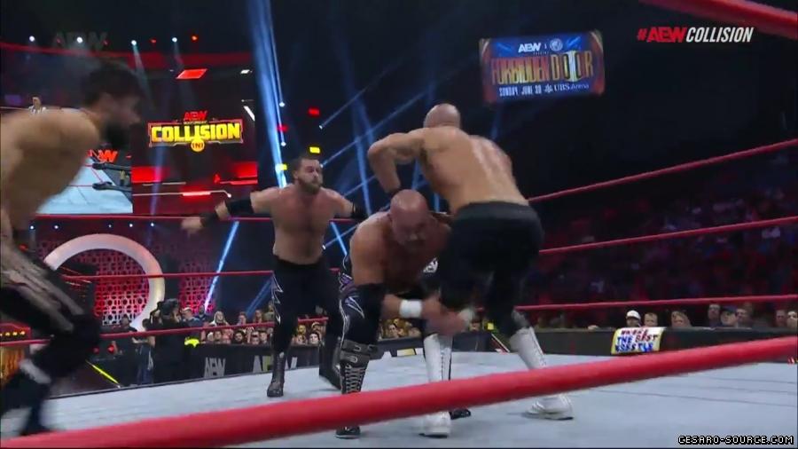 BCC_Collision_mp41071~0.jpg